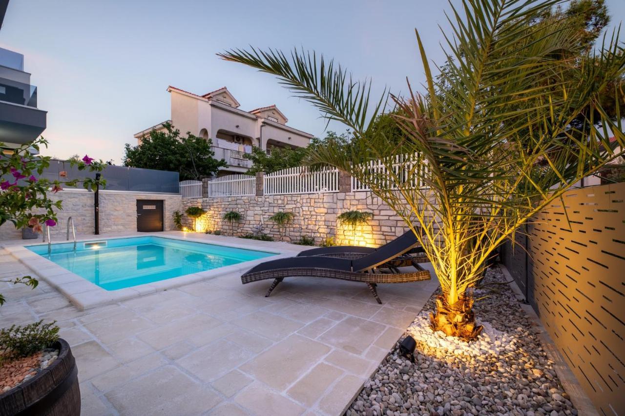 Luxury Villa Adria Apartments Крк Экстерьер фото