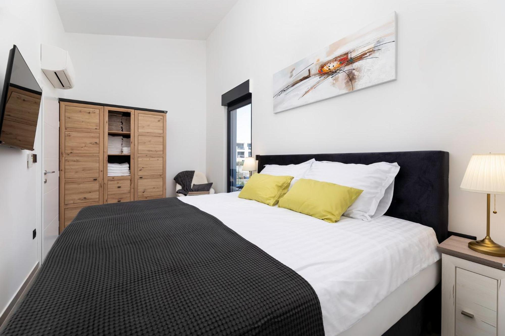 Luxury Villa Adria Apartments Крк Экстерьер фото