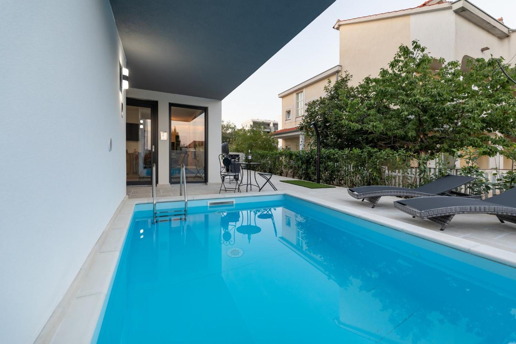 Luxury Villa Adria Apartments Крк Экстерьер фото