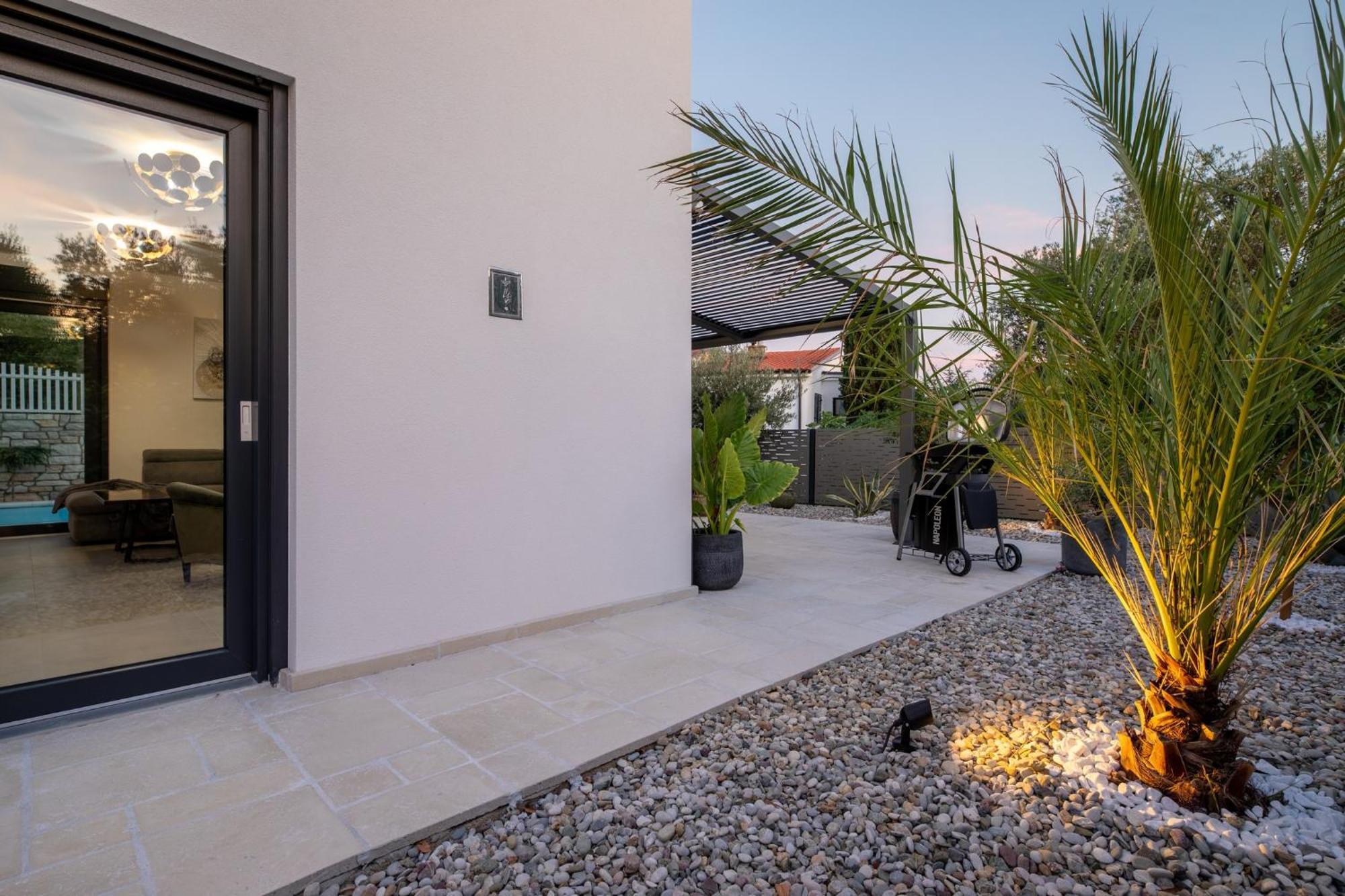 Luxury Villa Adria Apartments Крк Экстерьер фото